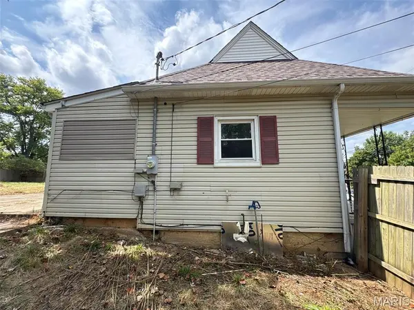 104 W 3rd ST, Leadwood, MO 63653