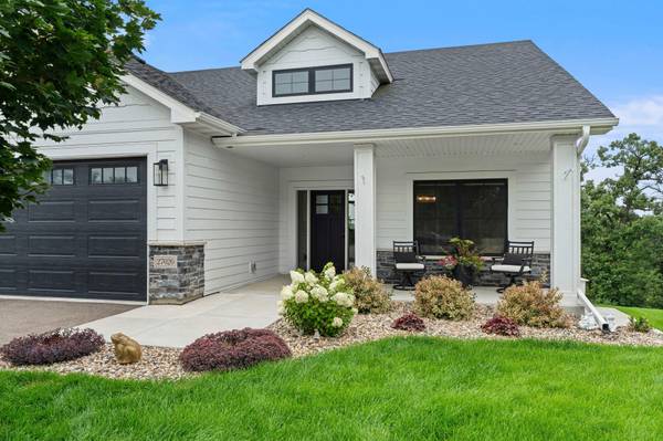 27020 Petes Hill TRL, Elko New Market, MN 55020