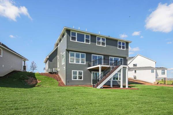 10833 38th TRL N, Lake Elmo, MN 55042