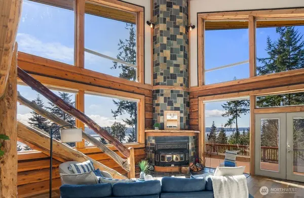 110 Groves WAY, Port Ludlow, WA 98365