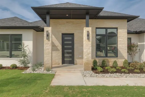 3009 Wood Thrush WAY, Edmond, OK 73012