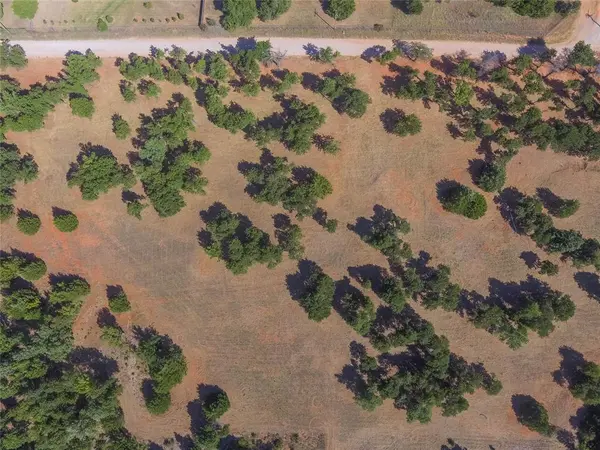 24 SW Harryman RD, Newcastle, OK 73065