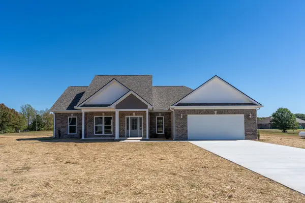 103 Blaine Ln, Summertown, TN 38483