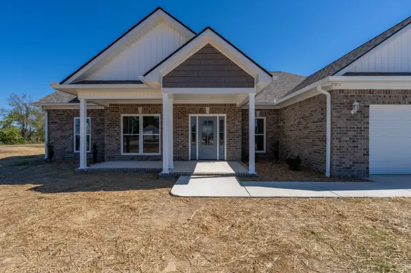 103 Blaine Ln, Summertown, TN 38483