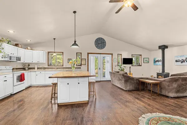 4856 Forest Haven WAY, Deer Park, WA 99006