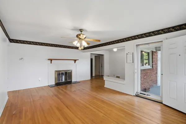 5605 E Rockwood Rd, Wichita, KS 67208