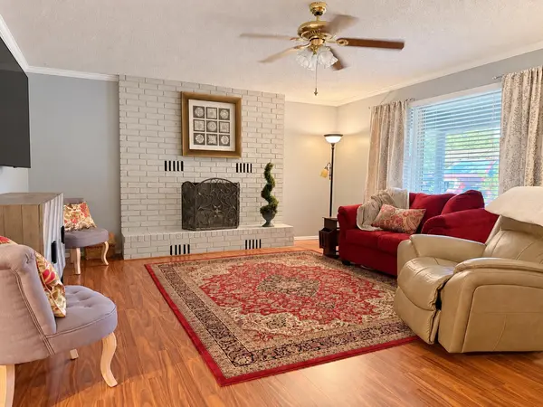 1718 Honeysuckle, Mountain Home, AR 72653