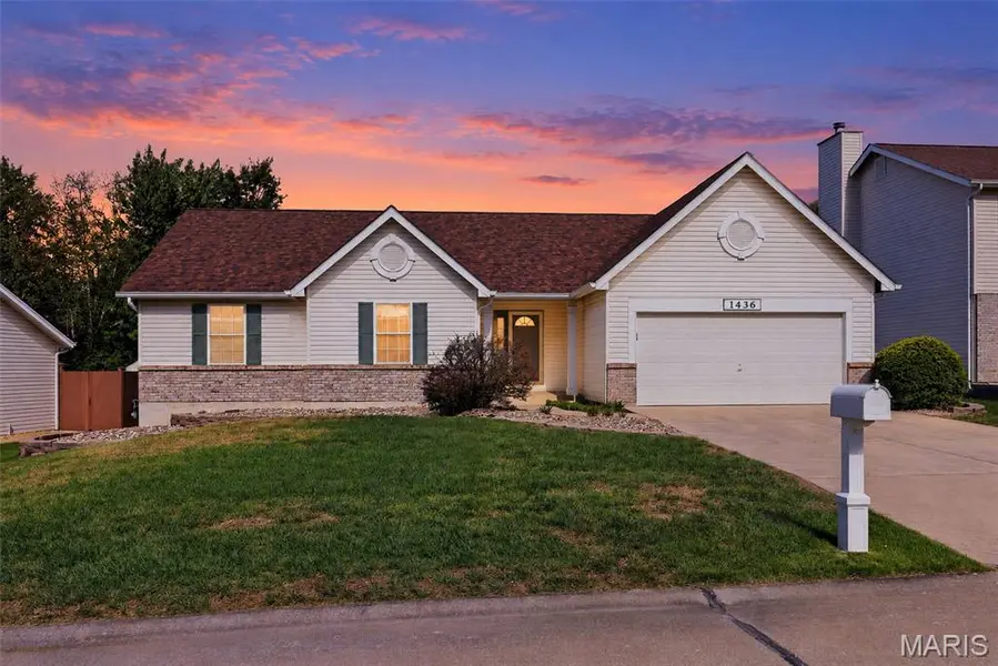 1436 Snowbird Lane, O'fallon, MO 63366