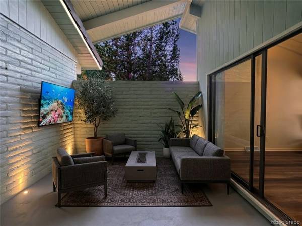 4660 S Akron, Greenwood Village, CO 80111