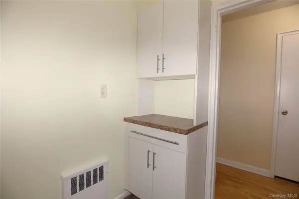 330 S Broadway #E1, Tarrytown, NY 10591