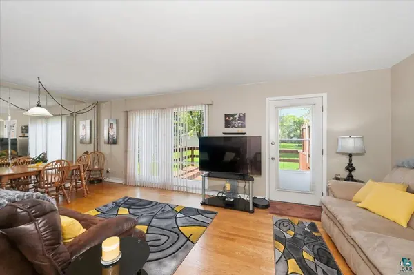 141 Madison Ave #4, Duluth, MN 55811