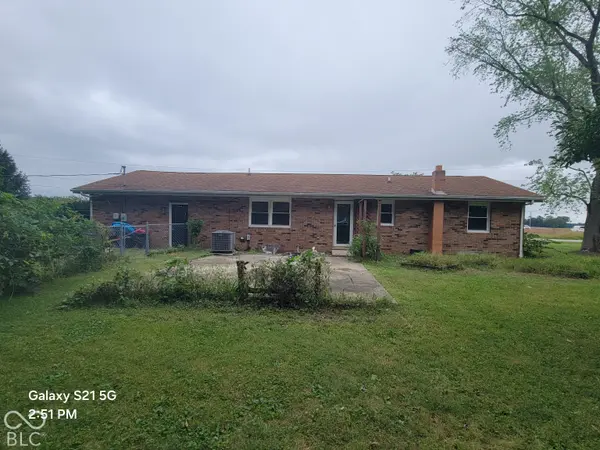 3451 E 850 S, Columbus, IN 47201