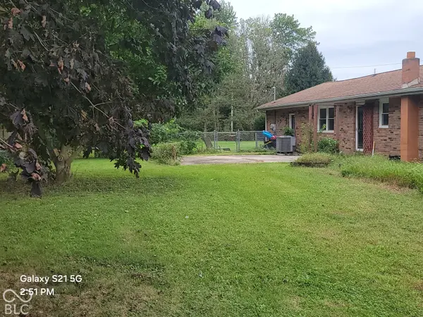3451 E 850 S, Columbus, IN 47201