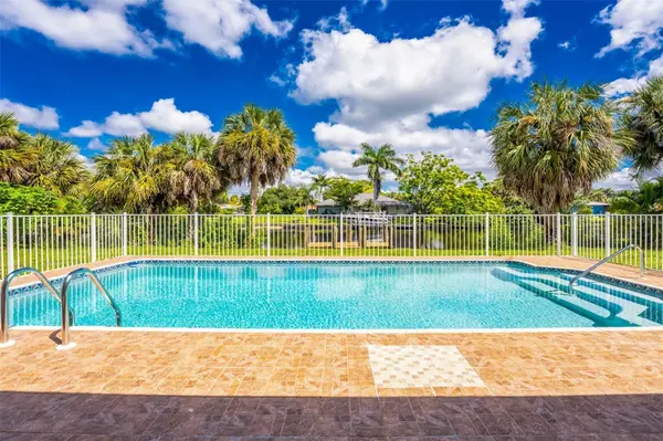 18321 WOLBRETTE CIR, Port Charlotte, FL 33948