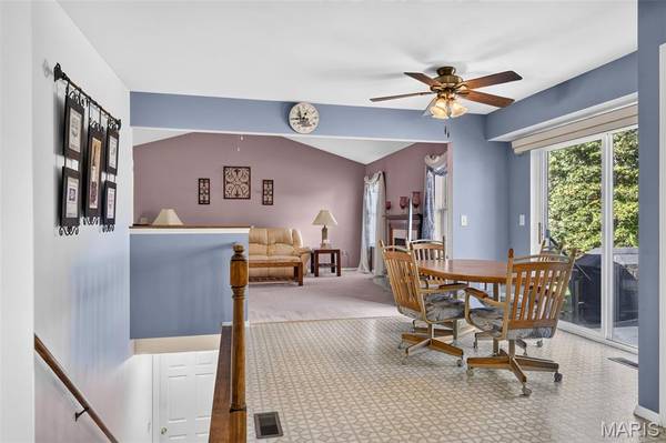 1436 Snowbird Lane, O'fallon, MO 63366