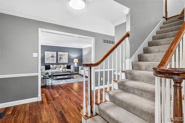 148 Spring Oaks DR, Ballwin, MO 63011