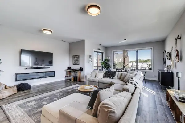 2246 N Western AVE #4, Chicago, IL 60647