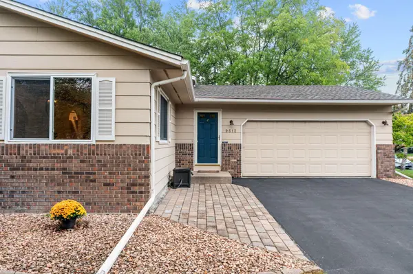 9612 Union Terrace LN N, Maple Grove, MN 55369
