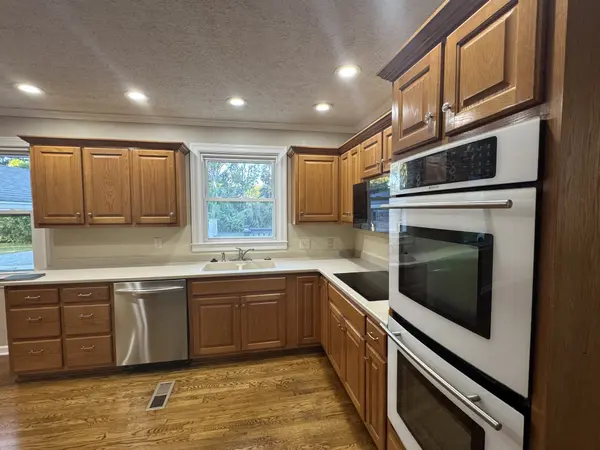 1629 Edgewood Dr, Lebanon, TN 37087