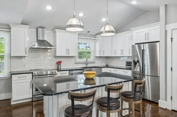 101 Century Oak Dr, Franklin, TN 37069