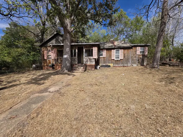1454 County Road 1210, Willow Springs, MO 65793