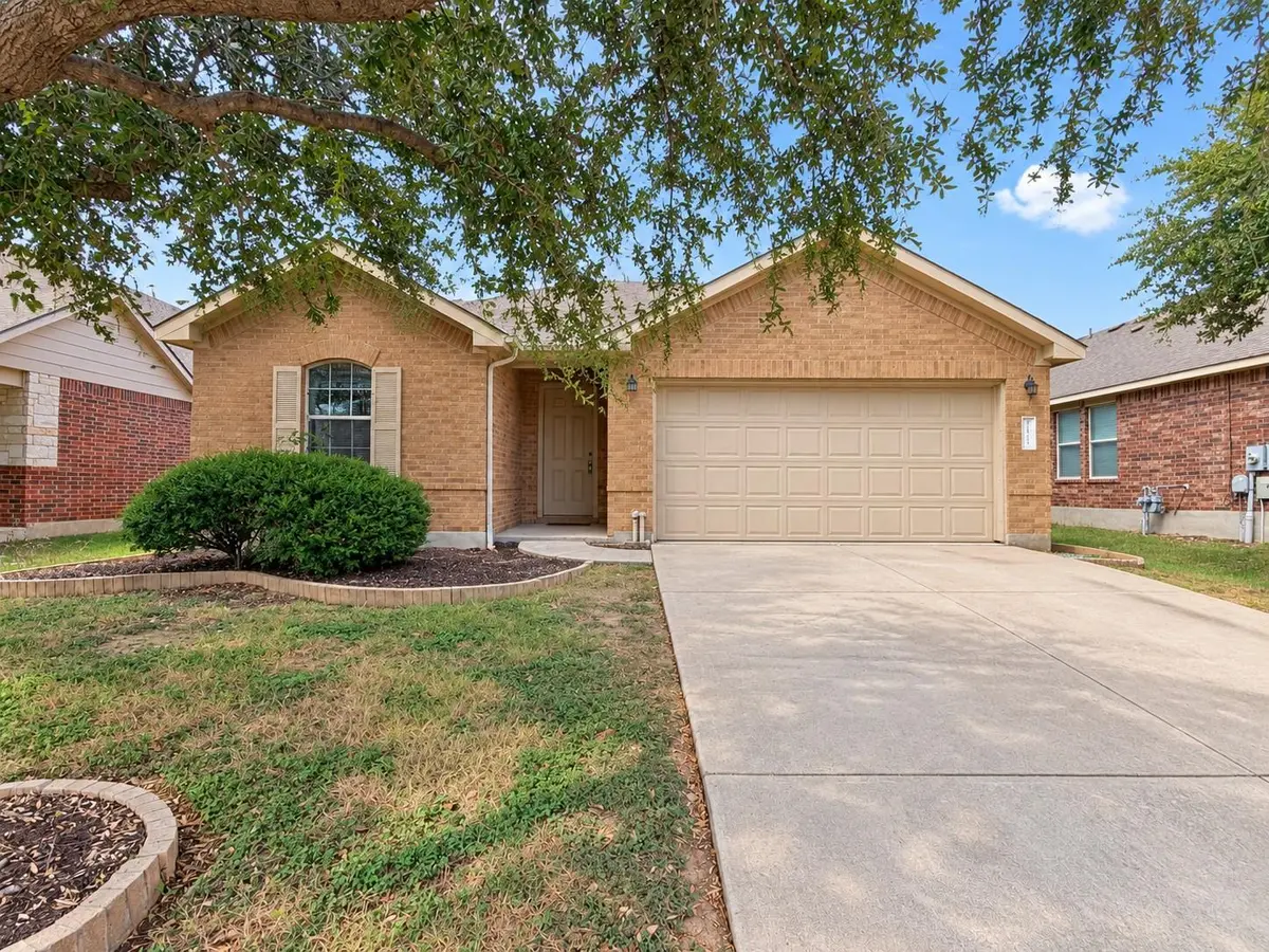 2417 Ericanna LN, Leander, TX 78641