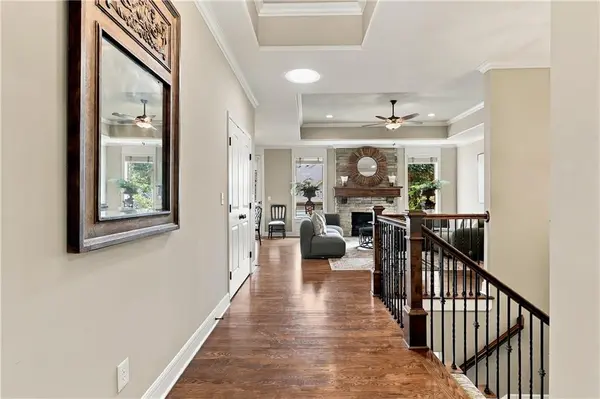 8525 Cardinal ST, Lenexa, KS 66219