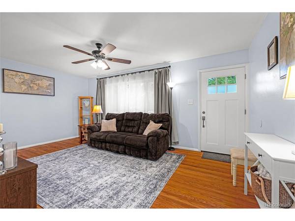 1102 Holmes, Colorado Springs, CO 80909