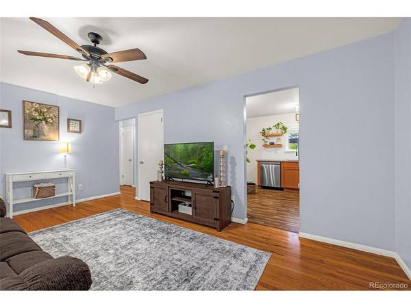 1102 Holmes, Colorado Springs, CO 80909