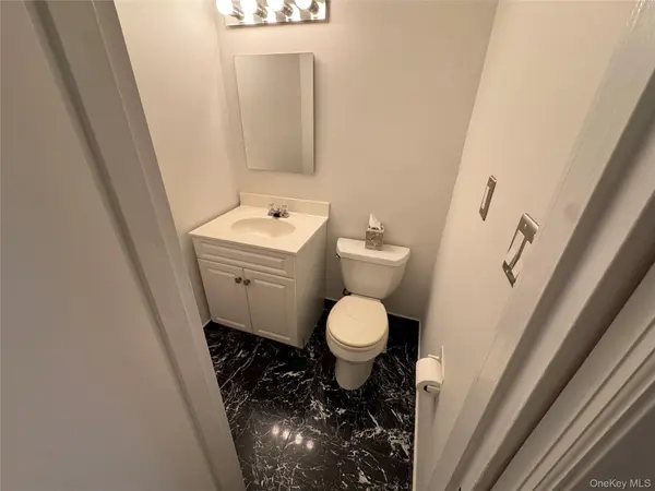 750 Shore RD #1H, Long Beach, NY 11561