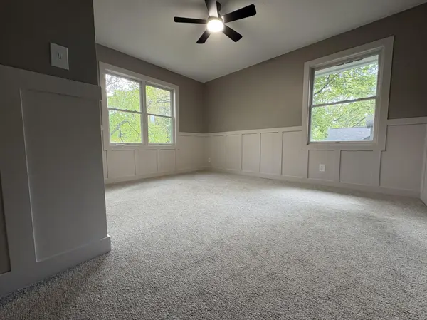 2365 Hillwood DR E, Maplewood, MN 55119