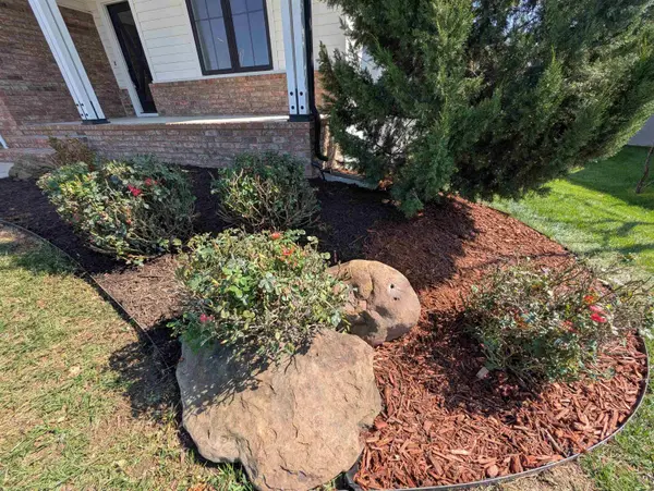 1502 N Shadow Rock Dr, Andover, KS 67002