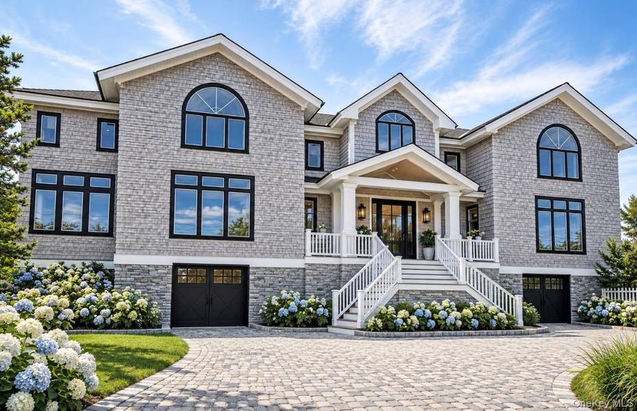 605 Dune RD, Westhampton, NY 11977