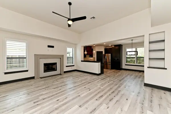 100 Dax DR, Liberty Hill, TX 78642