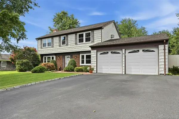 20 Hastings DR, Stony Brook, NY 11790