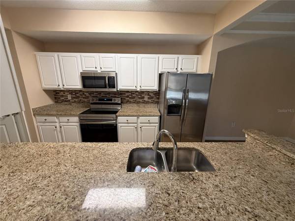 12021 VILLANOVA DR #111, Orlando, FL 32837