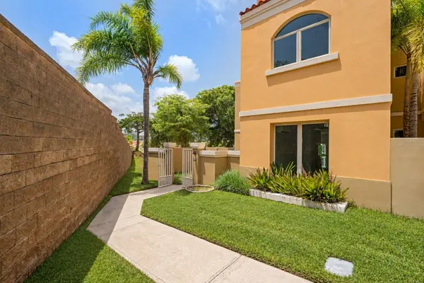 90 CANDELERO DRIVE #49, Humacao, PR 00791