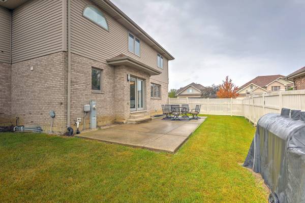 22991 Farm Trace DR, Richton Park, IL 60471
