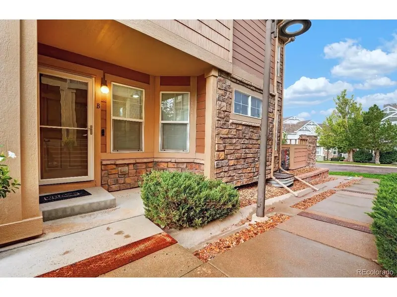 23525 E Platte #10B, Aurora, CO 80016