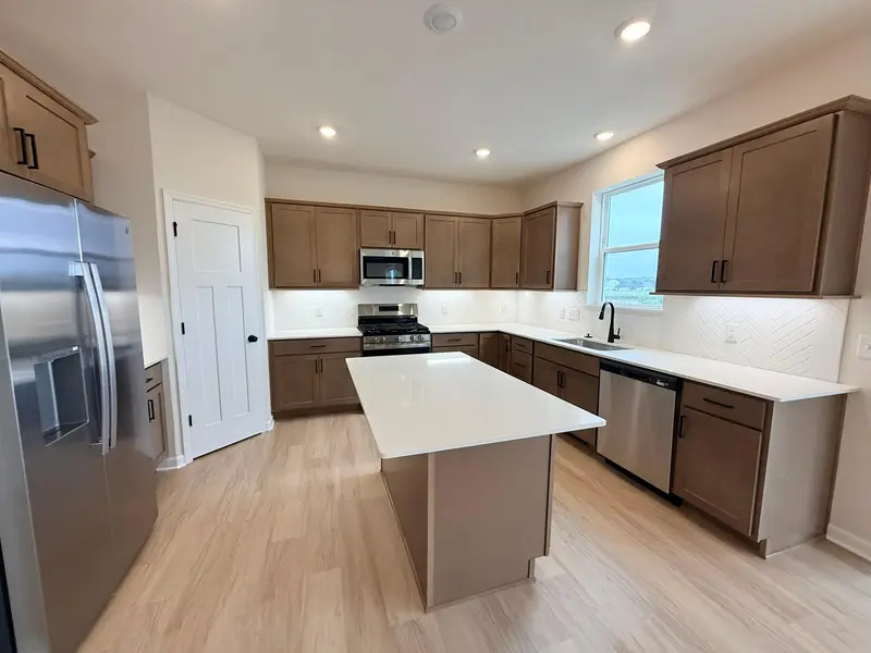 11630 16th CIR NE, Saint Michael, MN 55376