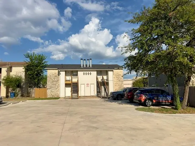 9901 Roxanna DR #A, Austin, TX 78748