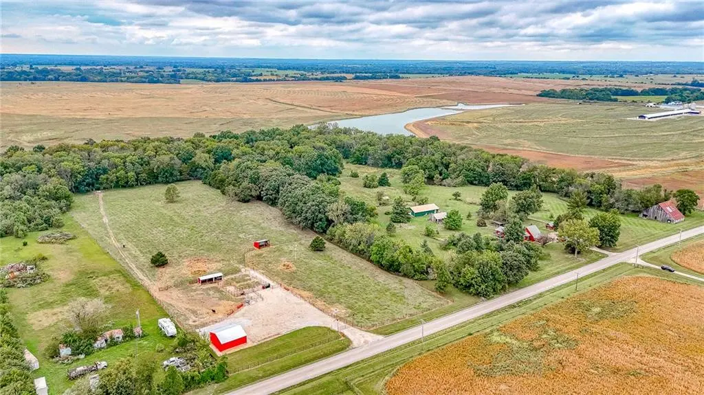 362 SW T HWY, Kingsville, MO 64061