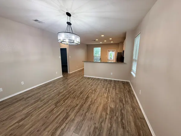 117 Kildeer PASS, Jarrell, TX 76537