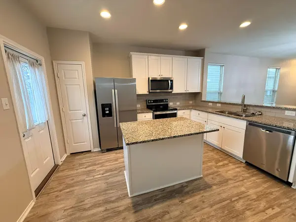 117 Kildeer PASS, Jarrell, TX 76537