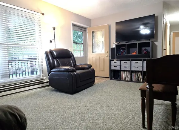 6914 Salge DR, Fort Wayne, IN 46835-1734