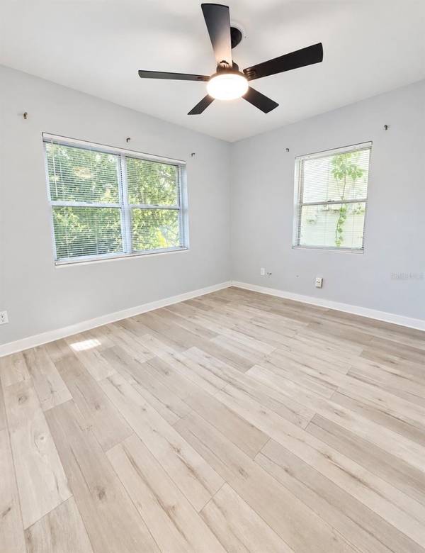 1832 E ROBINSON ST, Orlando, FL 32803