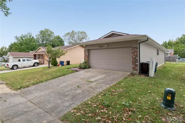 3645 Greenway Chase DR, Florissant, MO 63031