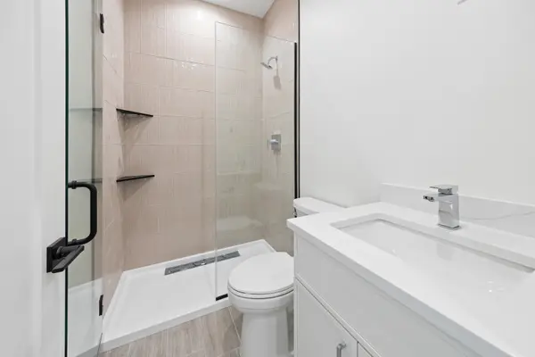 1313 W Taylor ST #3R, Chicago, IL 60607