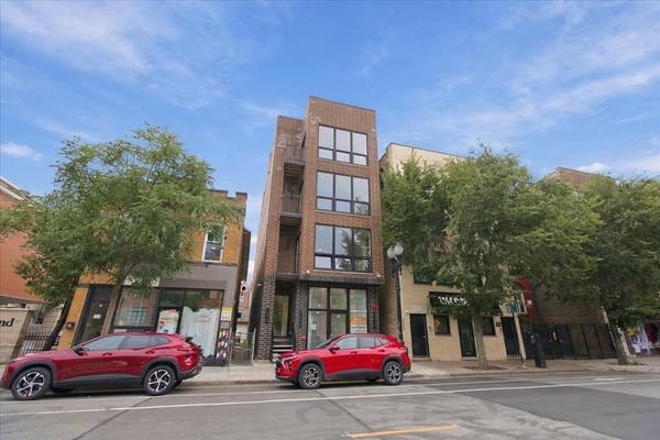1313 W Taylor ST #3R, Chicago, IL 60607