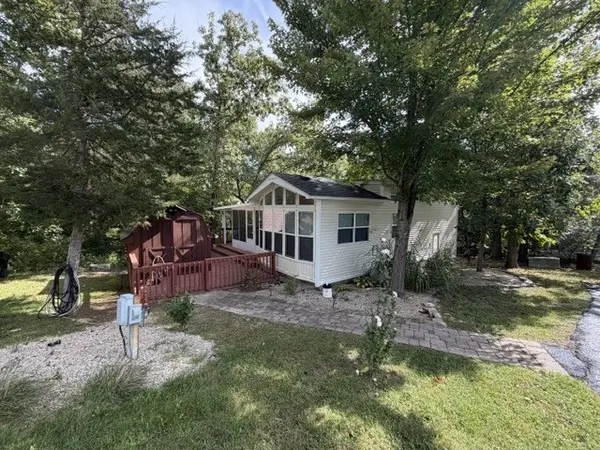 2795 E 28th Lot 592 RD, Seneca, IL 61360